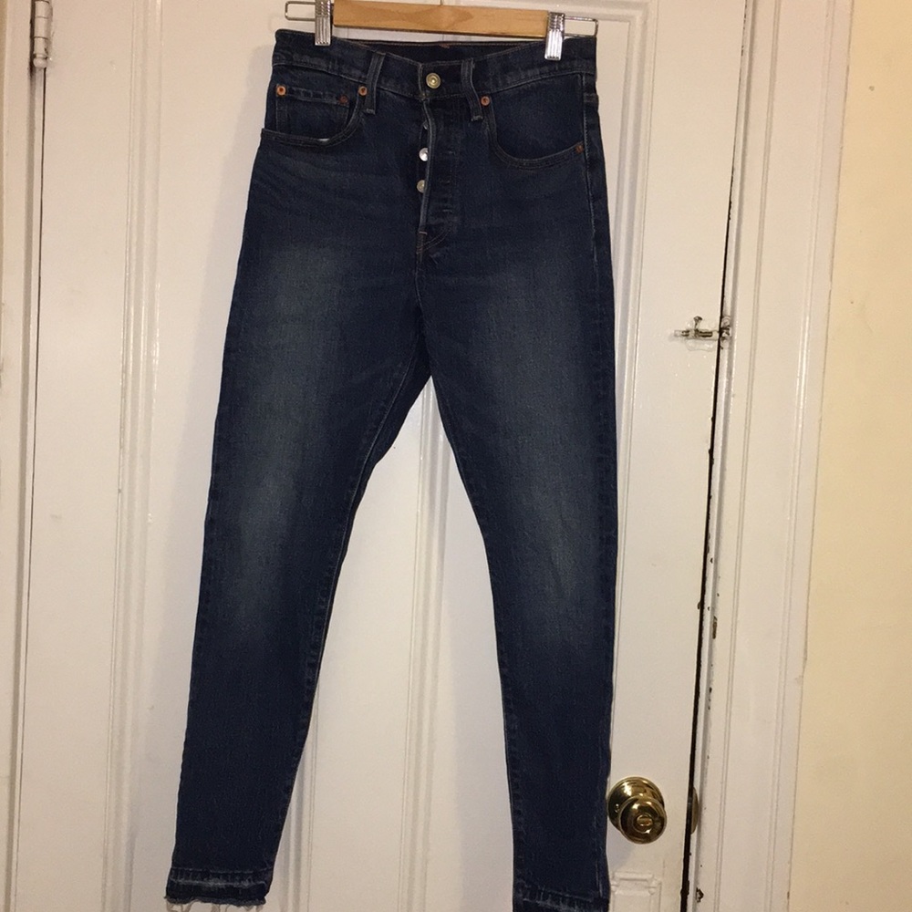 Levi’s 501 Skinny Jeans (Size 26)